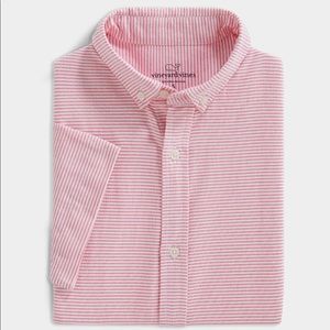 Vineyard vine Boys' Firecracker Stripe Whale Shirt Sz M